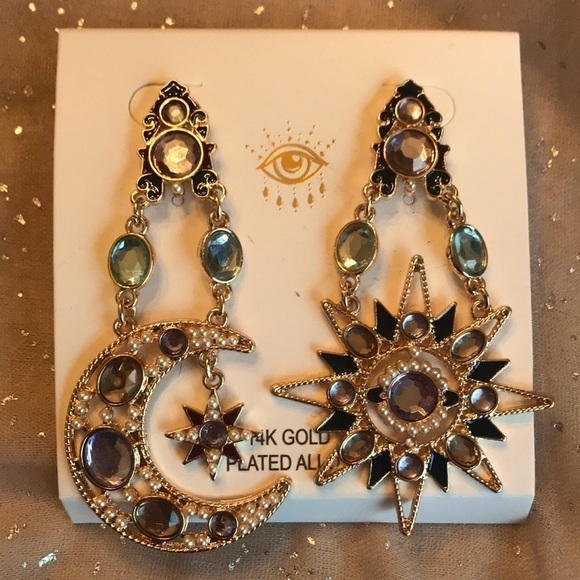Brand New 14K Gold Plated Alloy Sun & Star Dangly Drop Earrings - Picture 9 of 9